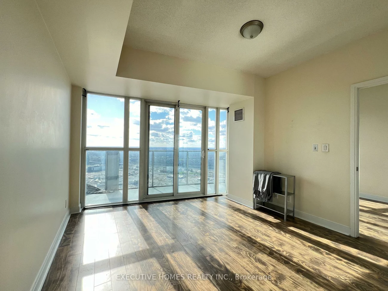 60, Absolute, City Centre, Mississauga