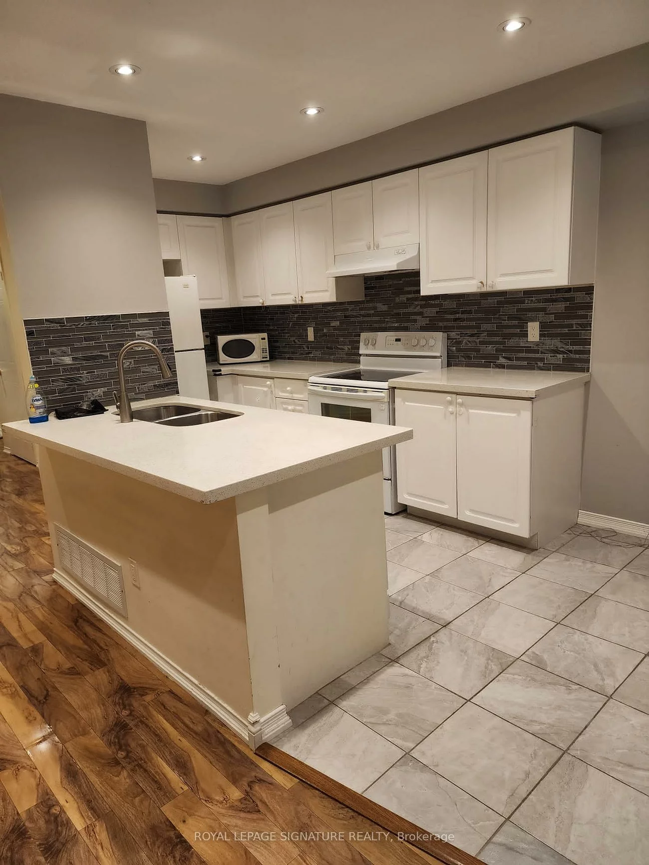 5223, Fairford, East Credit, Mississauga