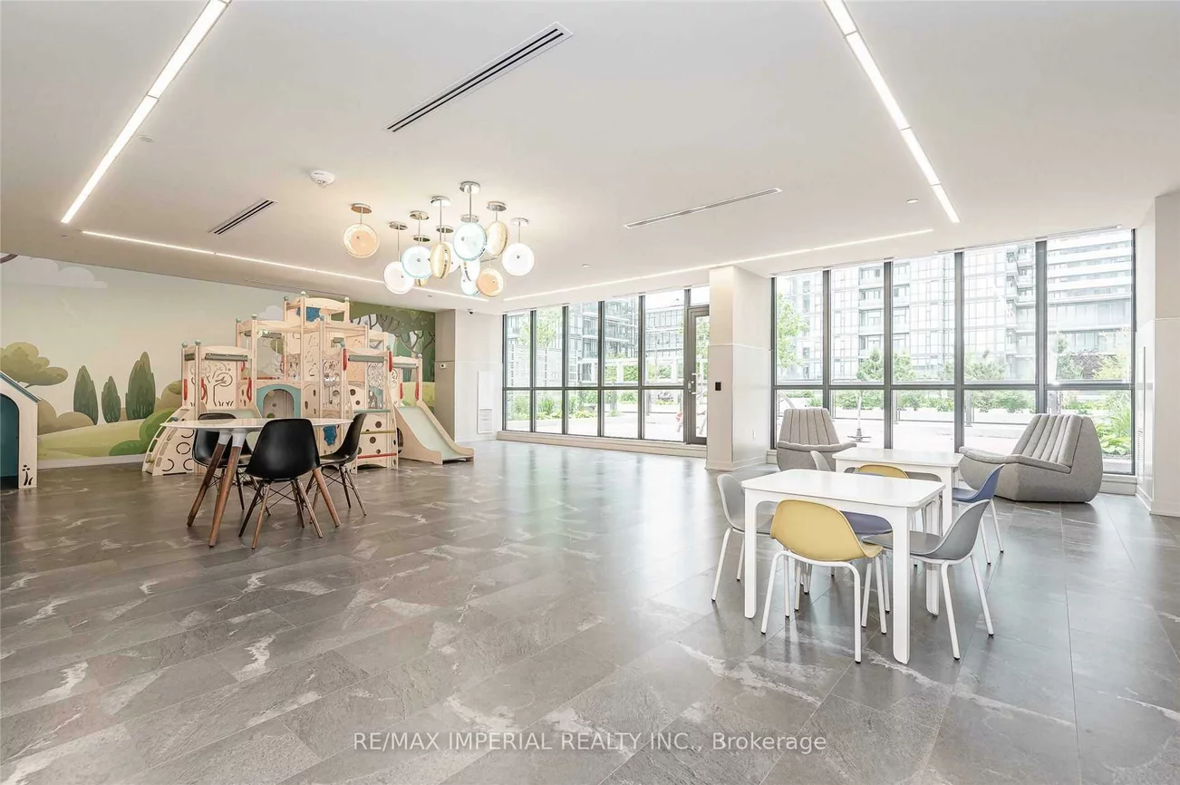 4055, Parkside Village, City Centre, Mississauga