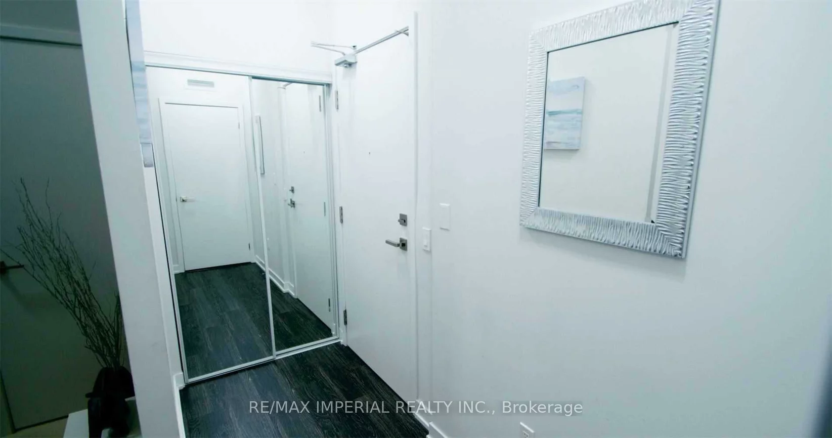 4055, Parkside Village, City Centre, Mississauga