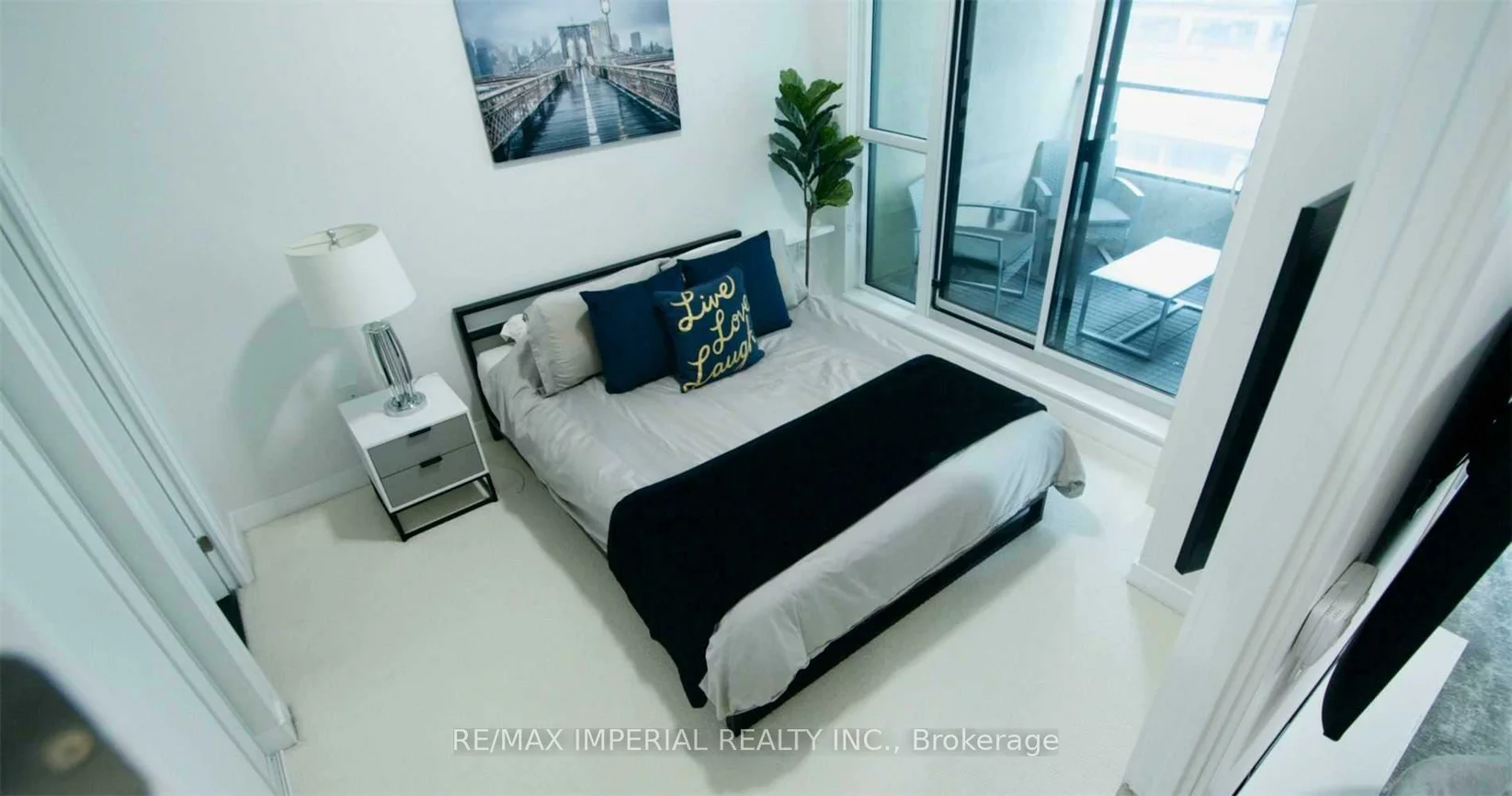 4055, Parkside Village, City Centre, Mississauga