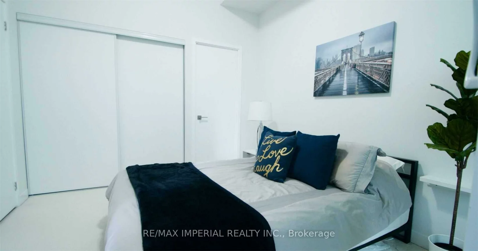 4055, Parkside Village, City Centre, Mississauga