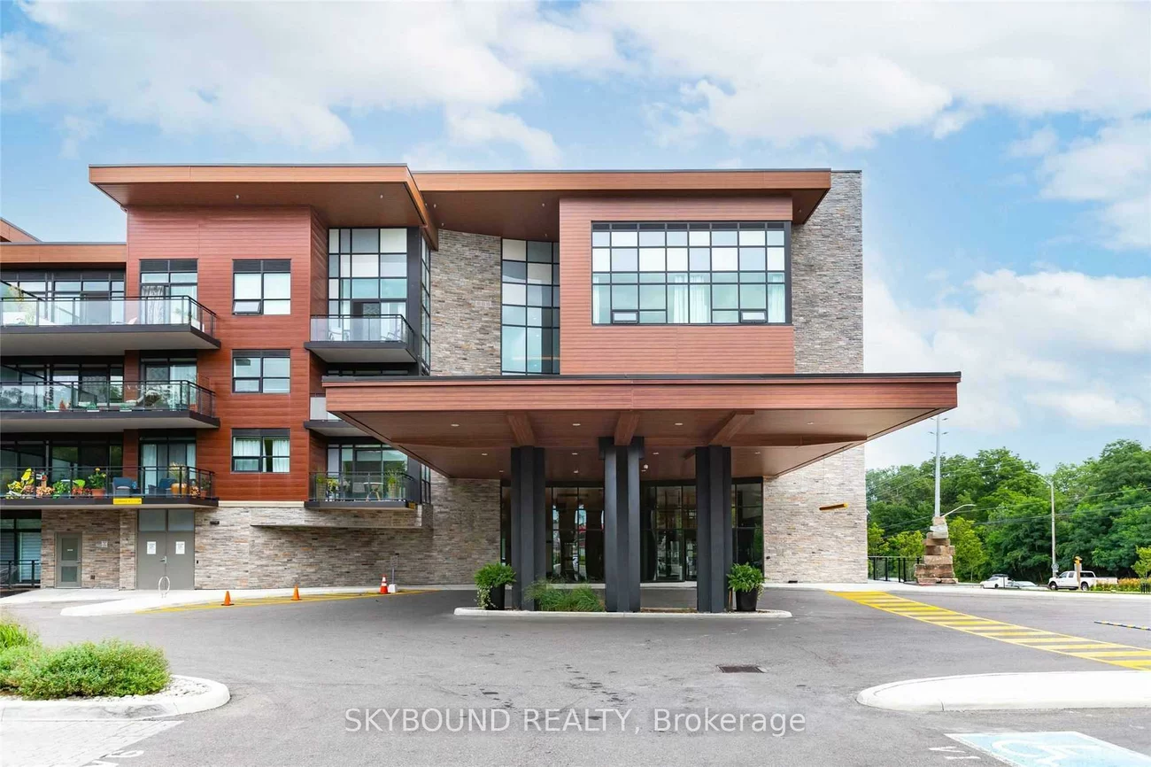 1575, Lakeshore, Clarkson, Mississauga