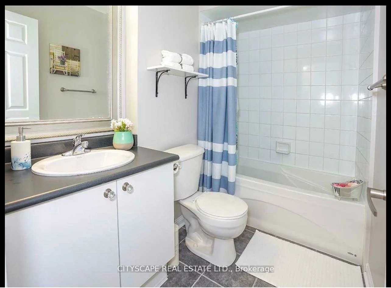 3020, Clayhill, Cooksville, Mississauga