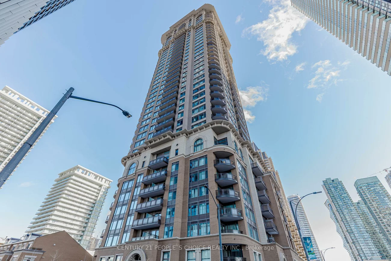 385, Prince Of Wales, City Centre, Mississauga