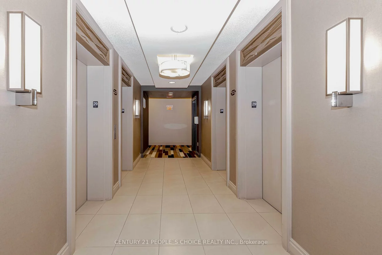 385, Prince Of Wales, City Centre, Mississauga