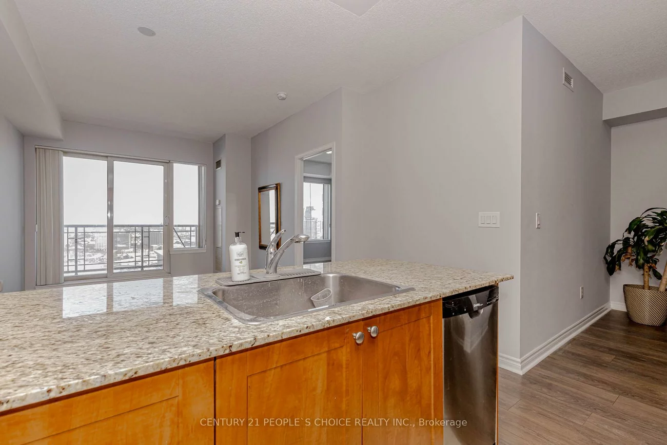 385, Prince Of Wales, City Centre, Mississauga