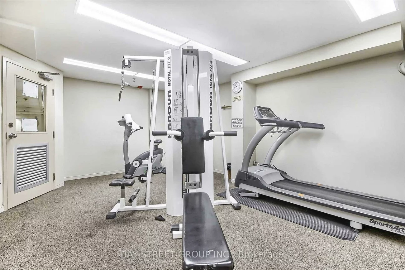 400, Webb, City Centre, Mississauga