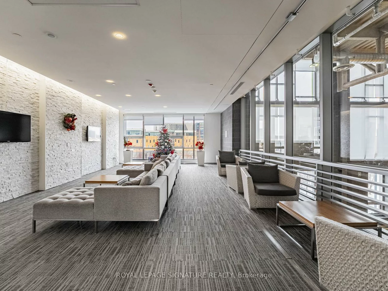 360, Square One, City Centre, Mississauga