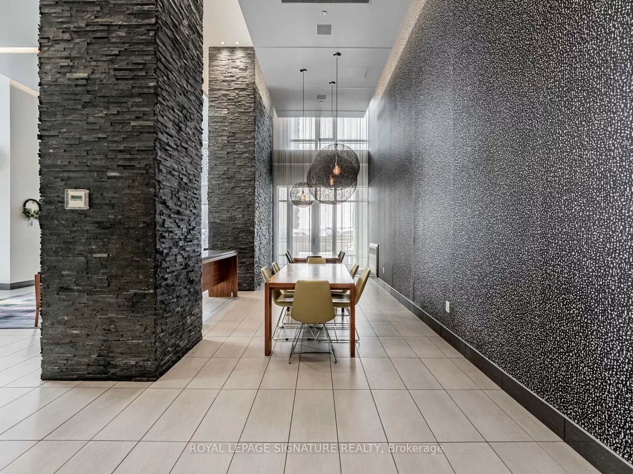 360, Square One, City Centre, Mississauga