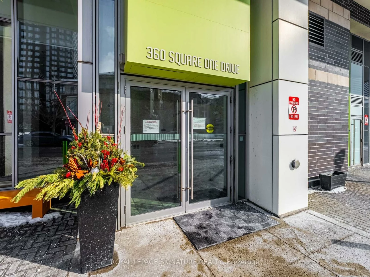 360, Square One, City Centre, Mississauga