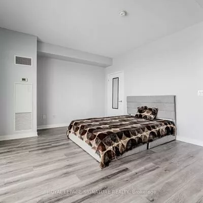 360, Square One, City Centre, Mississauga