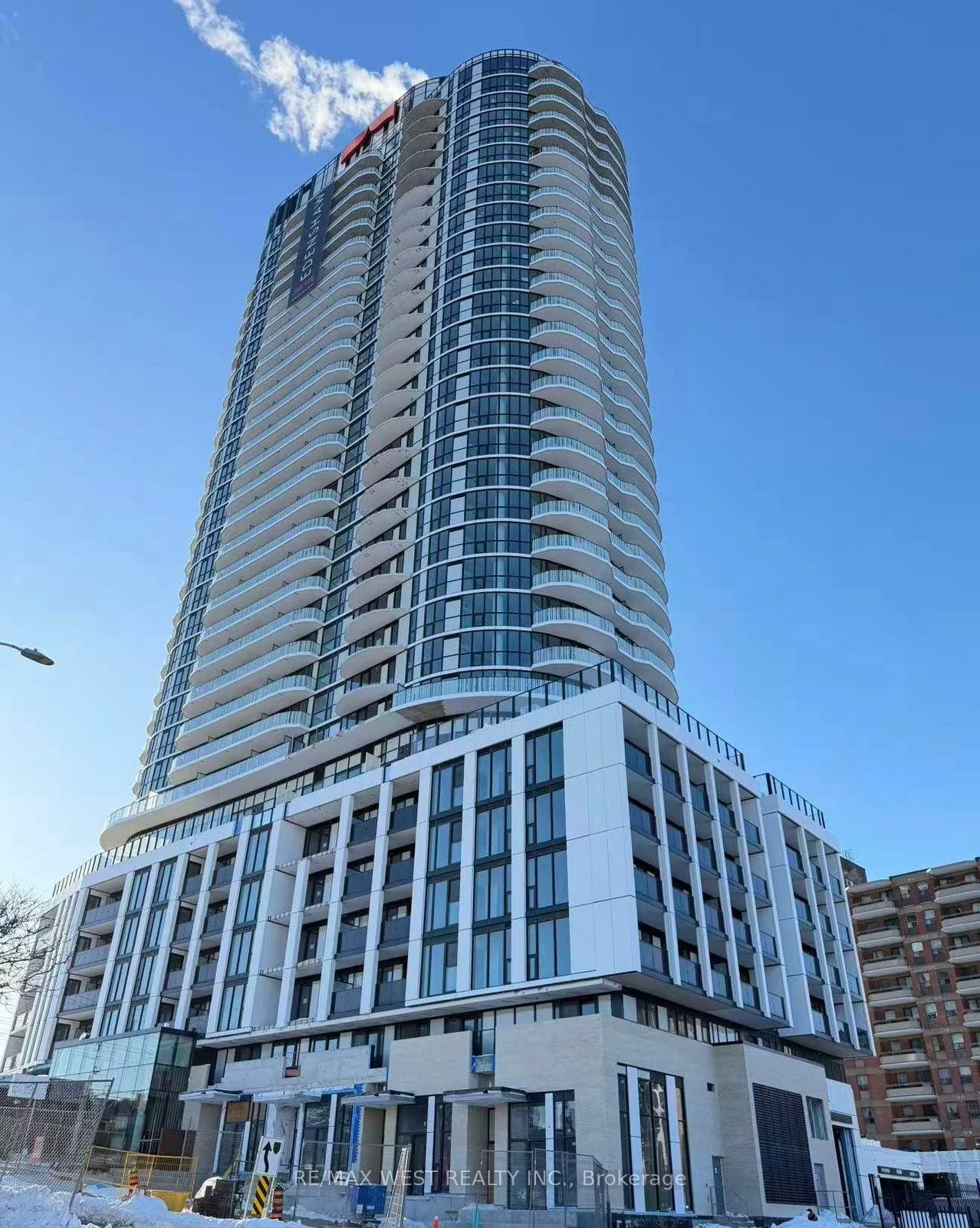 1, Fairview, Mississauga Valleys, Mississauga