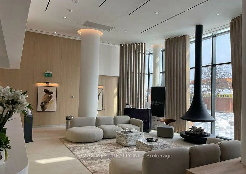 1, Fairview, Mississauga Valleys, Mississauga