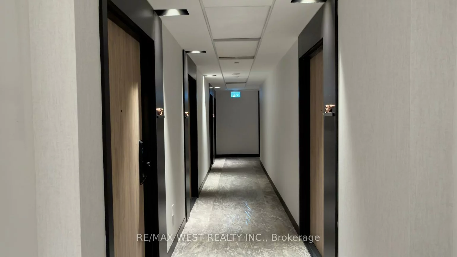 1, Fairview, Mississauga Valleys, Mississauga