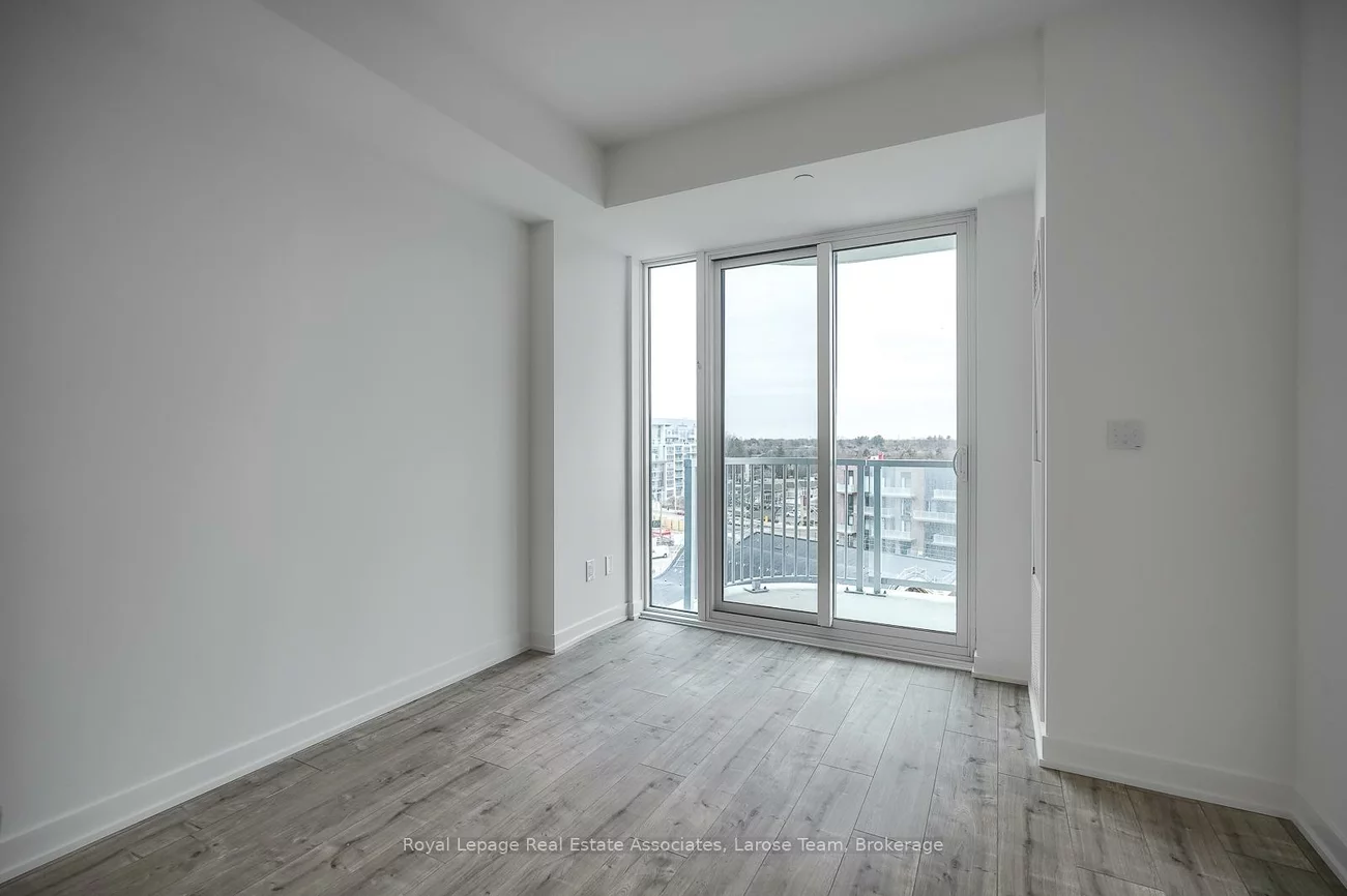 220, Missinnihe, Port Credit, Mississauga