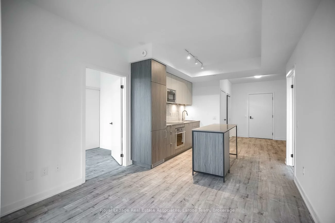 220, Missinnihe, Port Credit, Mississauga