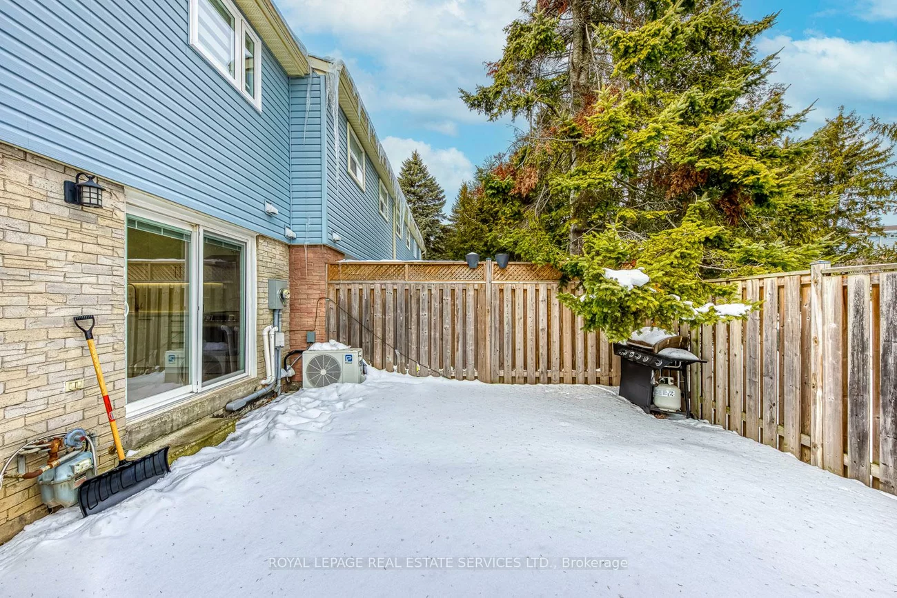 1055, Shawnmarr, Port Credit, Mississauga