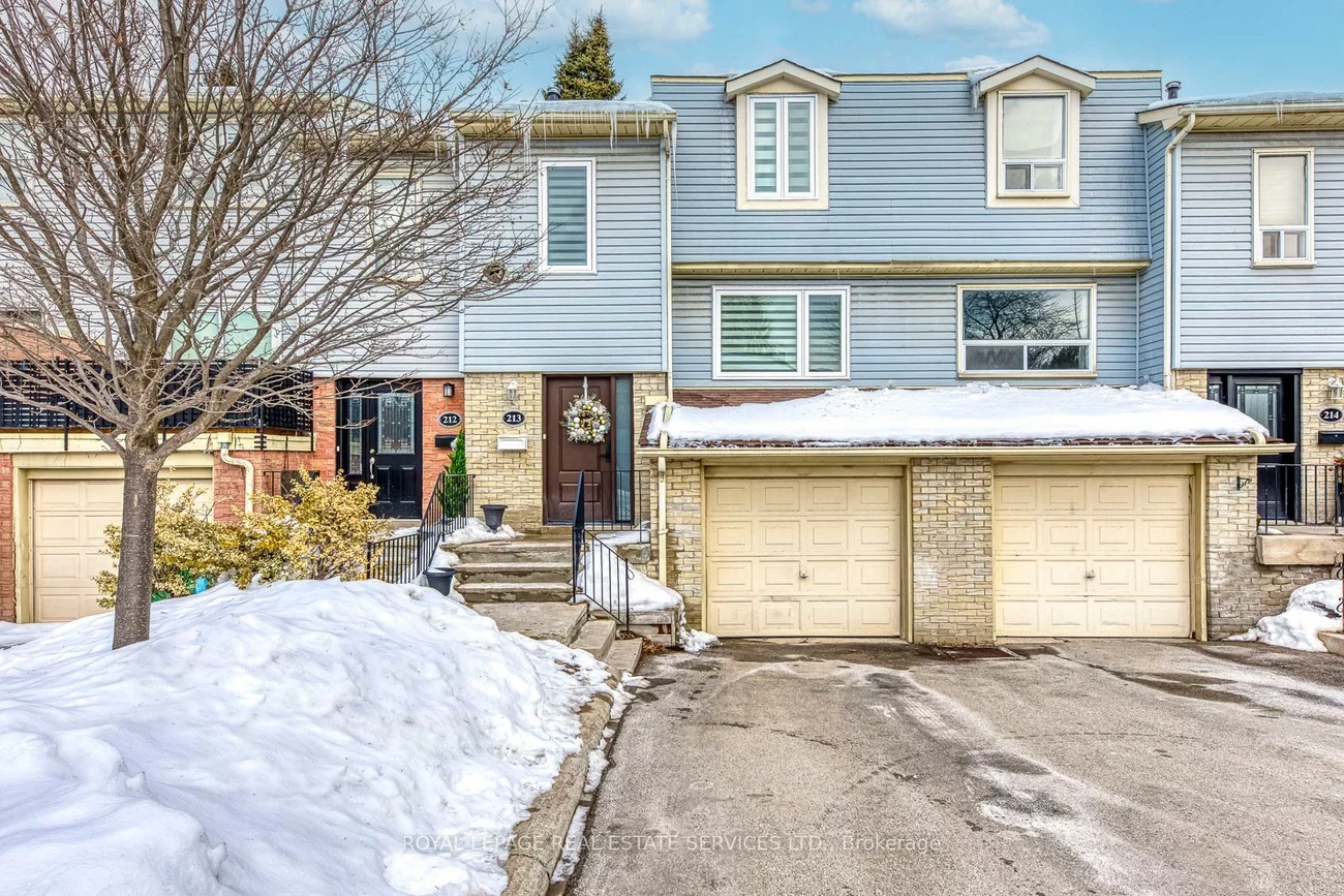 1055, Shawnmarr, Port Credit, Mississauga