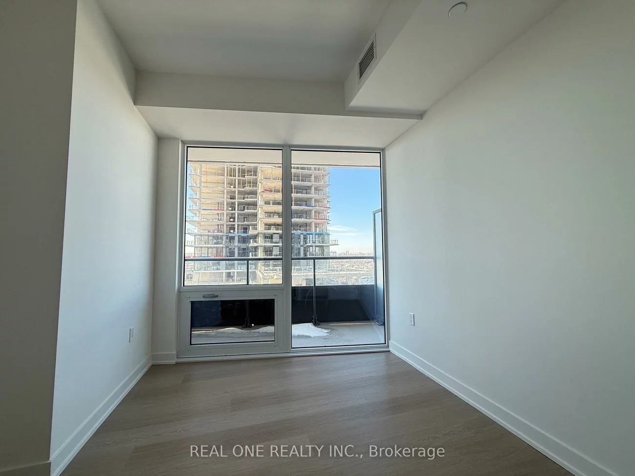 448, Burnhamthorpe, City Centre, Mississauga