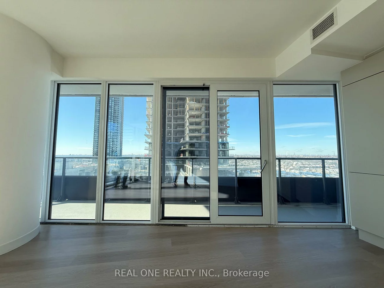 448, Burnhamthorpe, City Centre, Mississauga