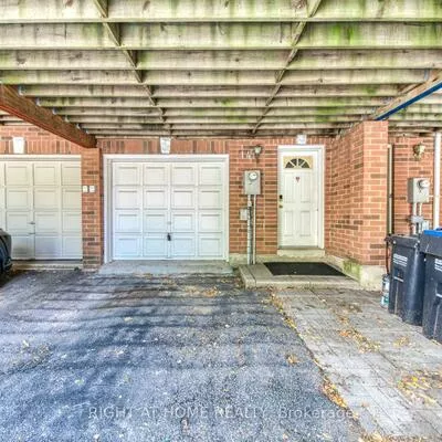 4991, Rathkeale, East Credit, Mississauga