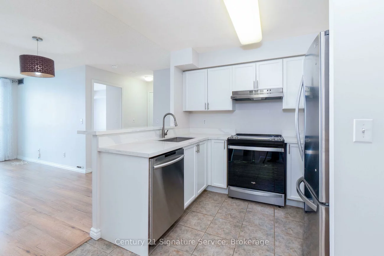 2545, Erin Centre, Central Erin Mills, Mississauga