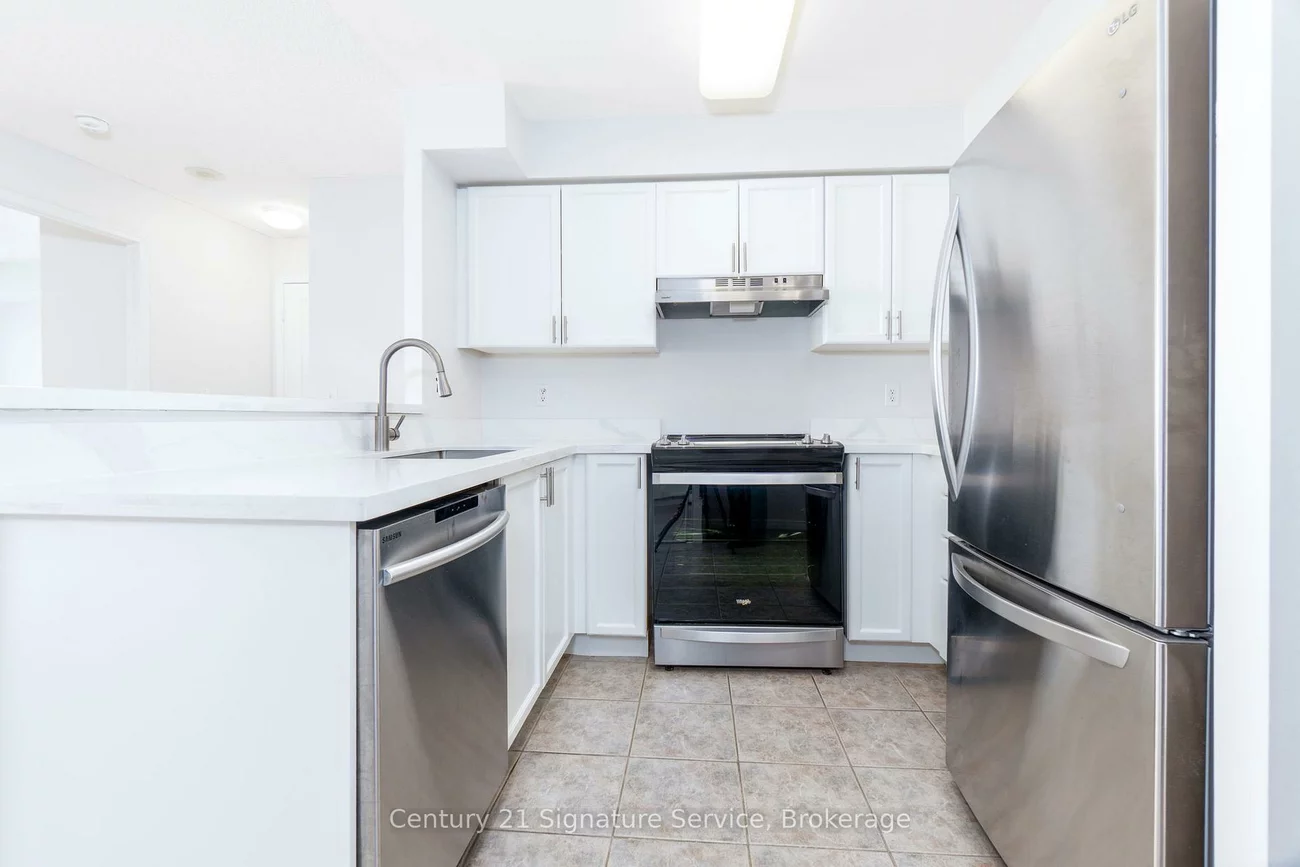 2545, Erin Centre, Central Erin Mills, Mississauga