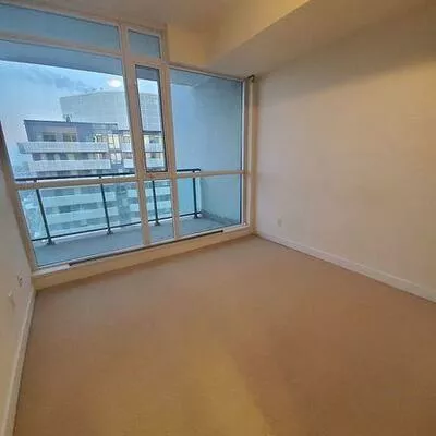 4070, Confederation, City Centre, Mississauga