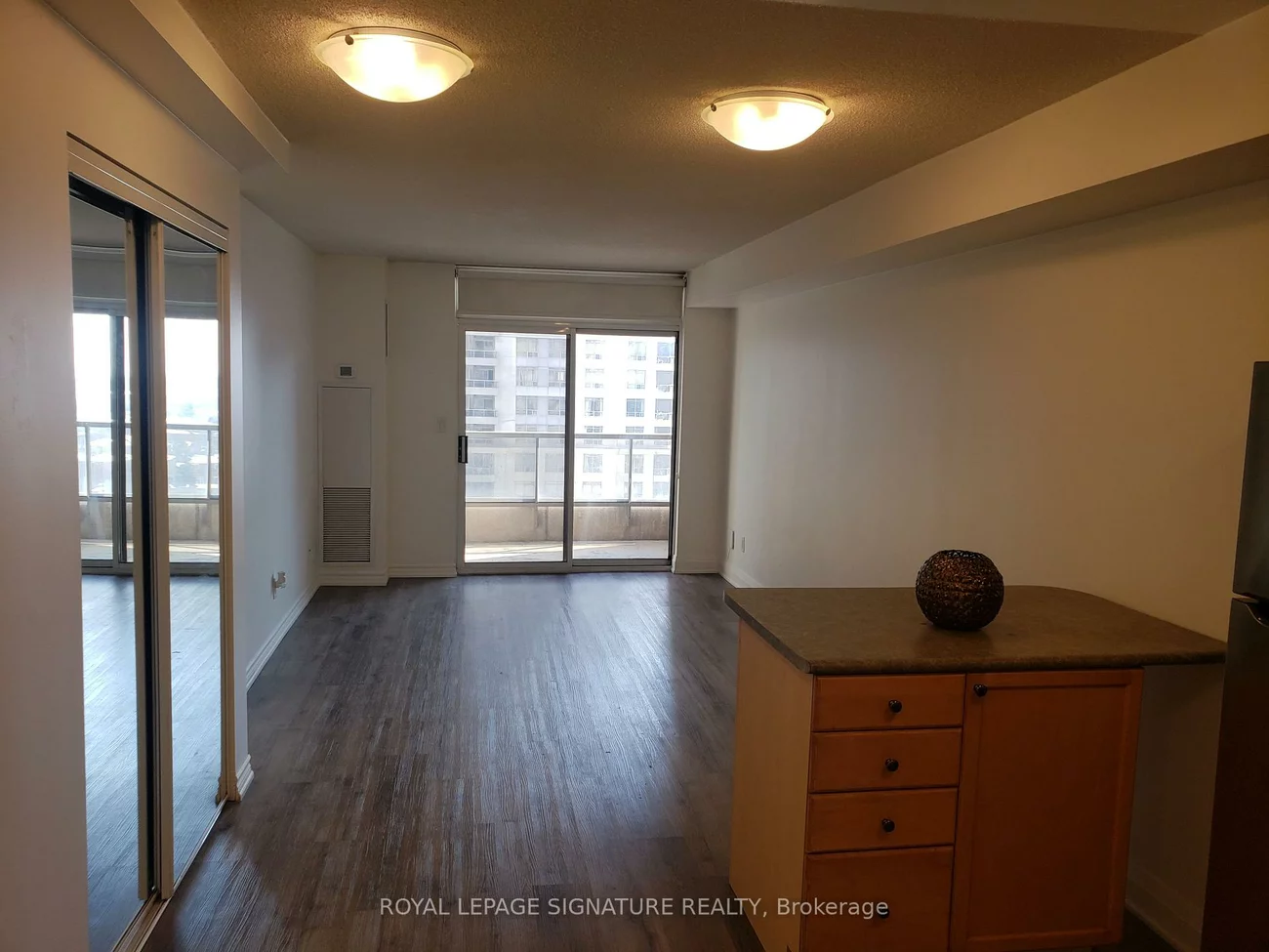 3888, Duke of York, City Centre, Mississauga