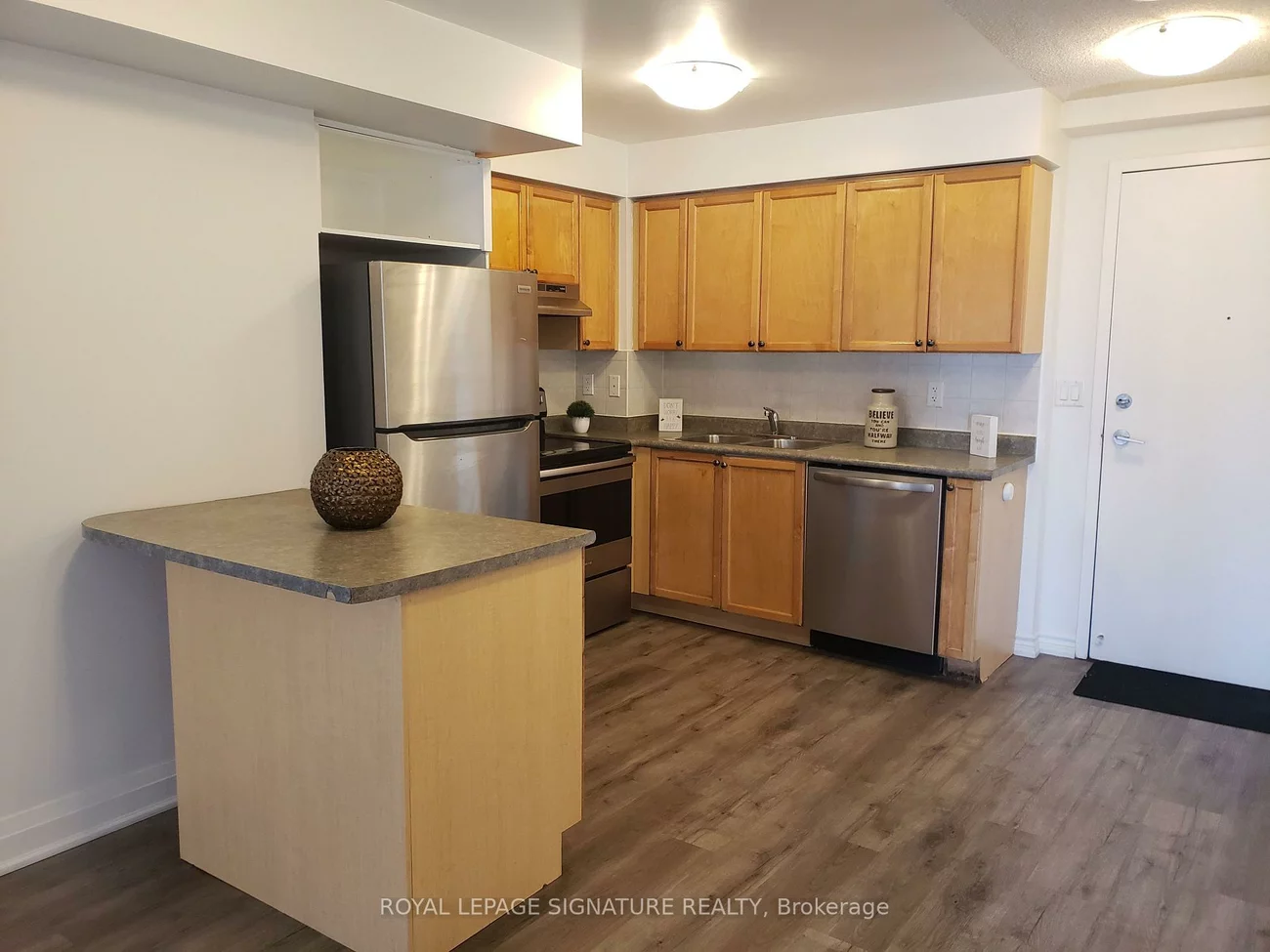 3888, Duke of York, City Centre, Mississauga