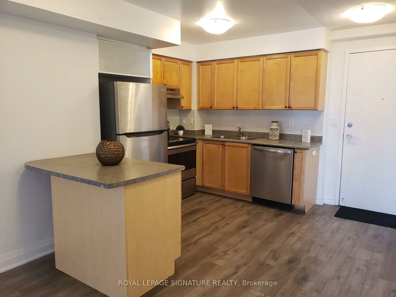 3888, Duke of York, City Centre, Mississauga