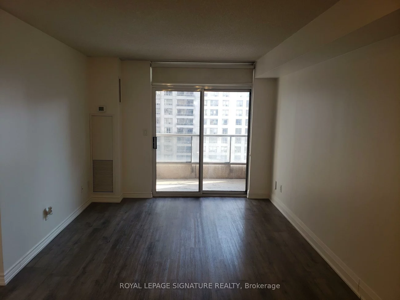 3888, Duke of York, City Centre, Mississauga