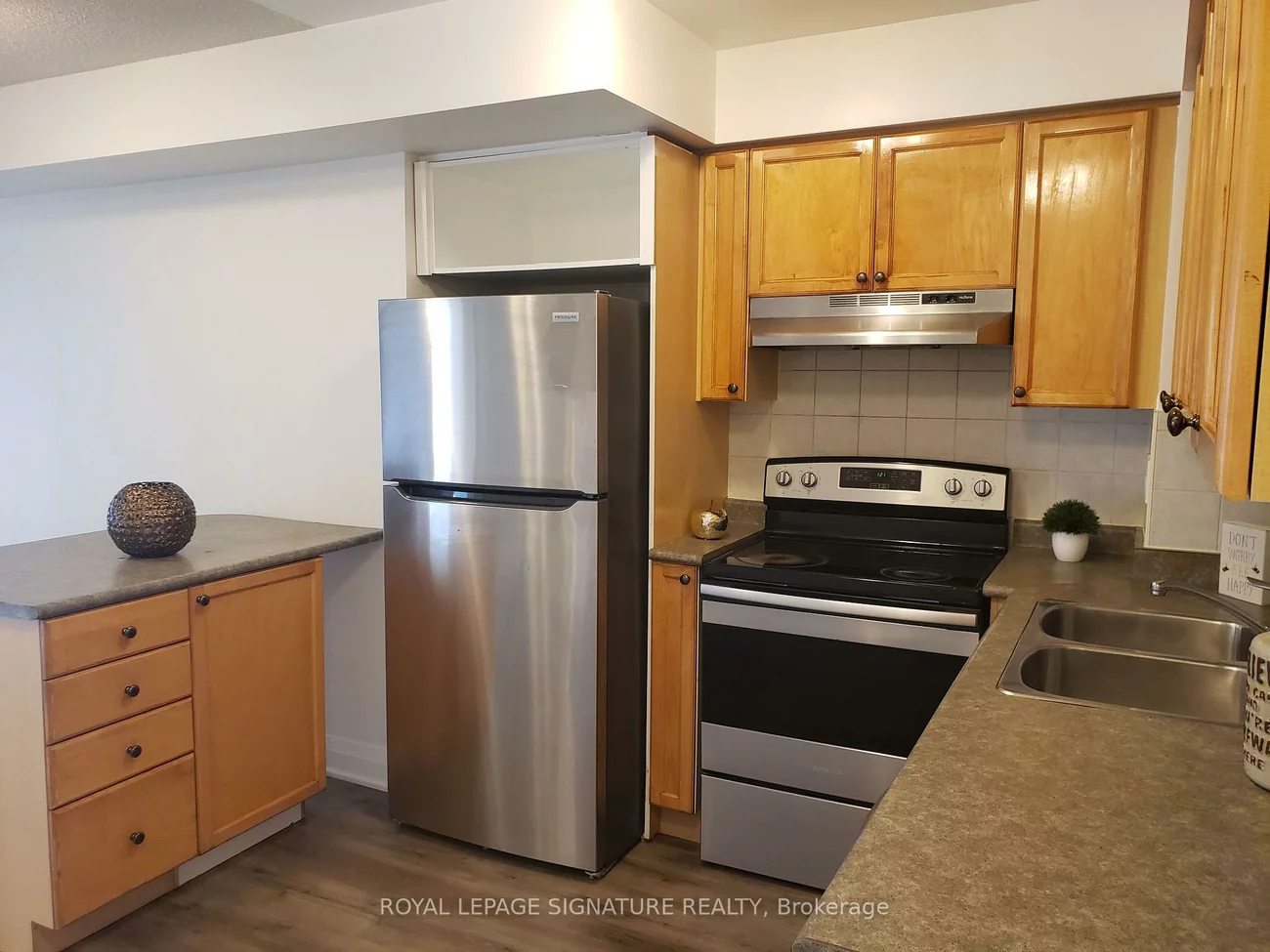 3888, Duke of York, City Centre, Mississauga