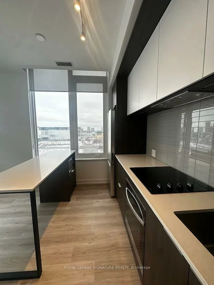 395, Square One, City Centre, Mississauga