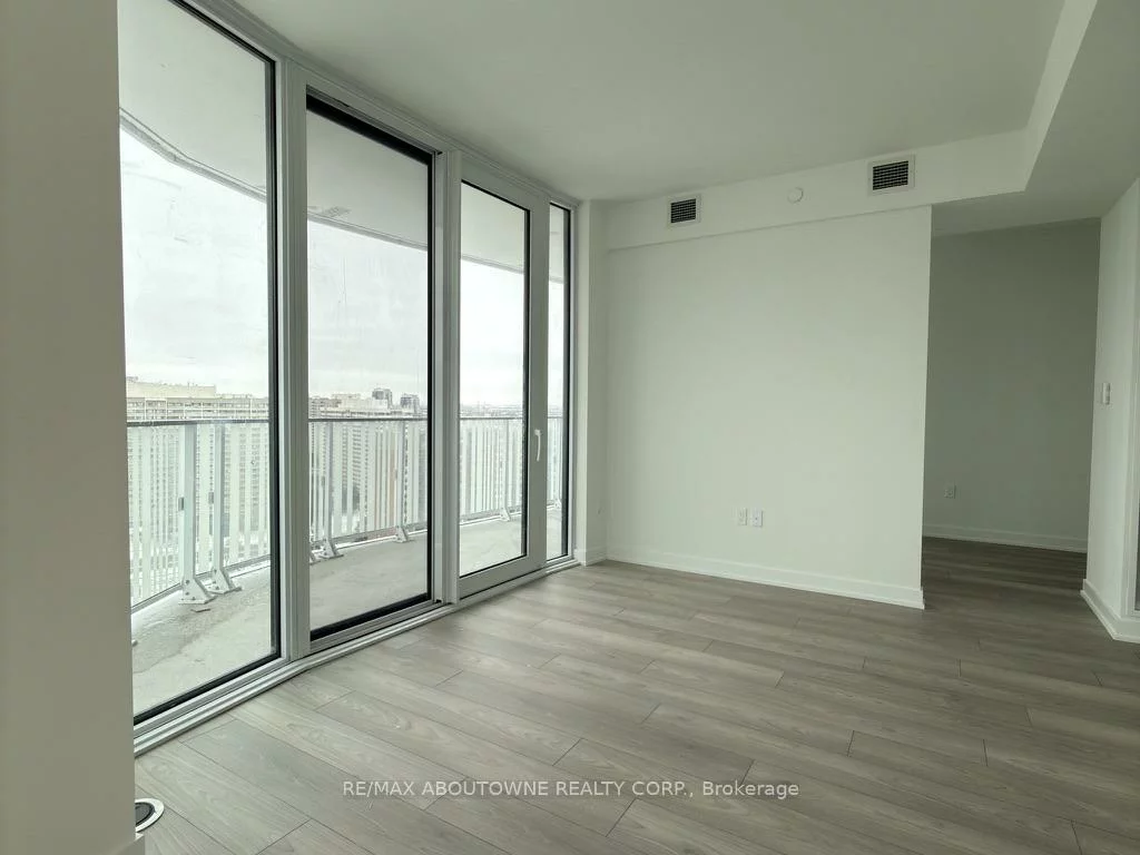 1, Fairview, Mississauga Valleys, Mississauga