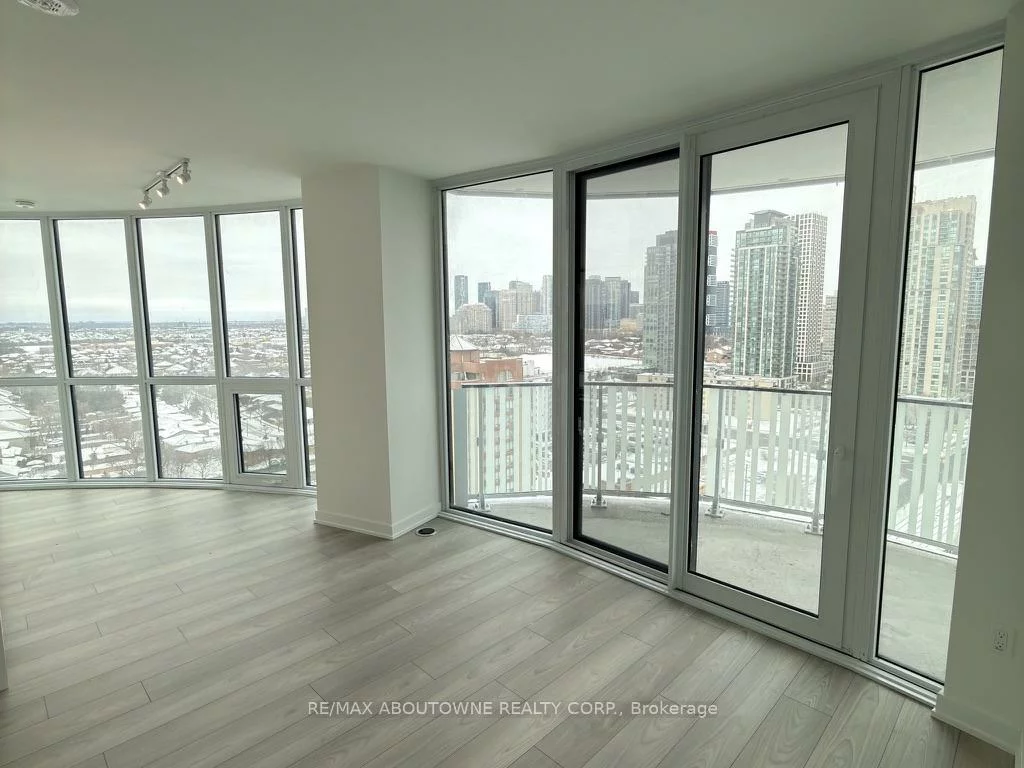 1, Fairview, Mississauga Valleys, Mississauga