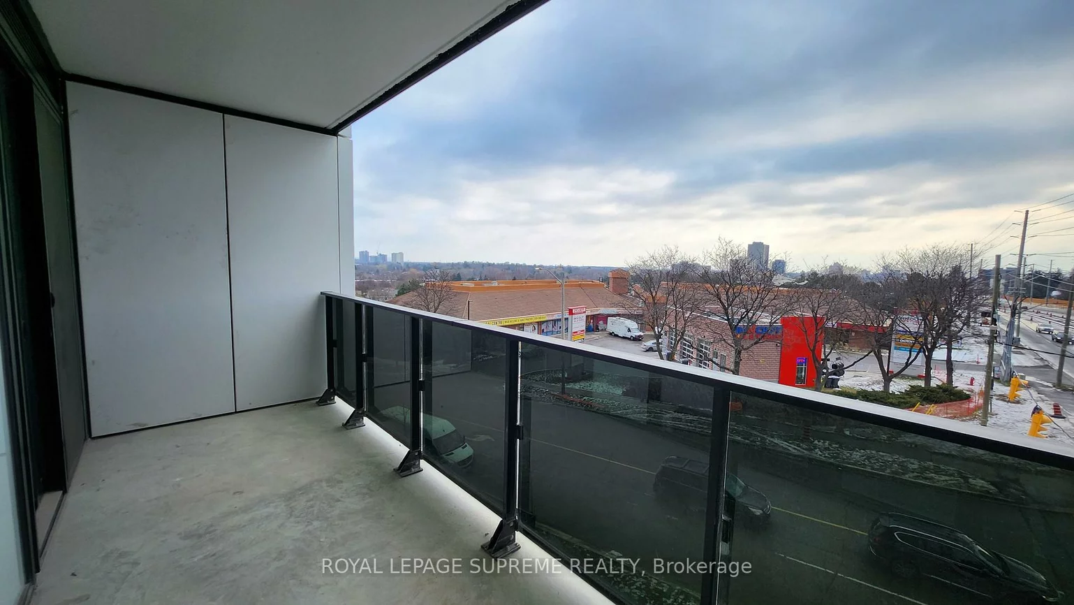 1, Fairview, Mississauga Valleys, Mississauga