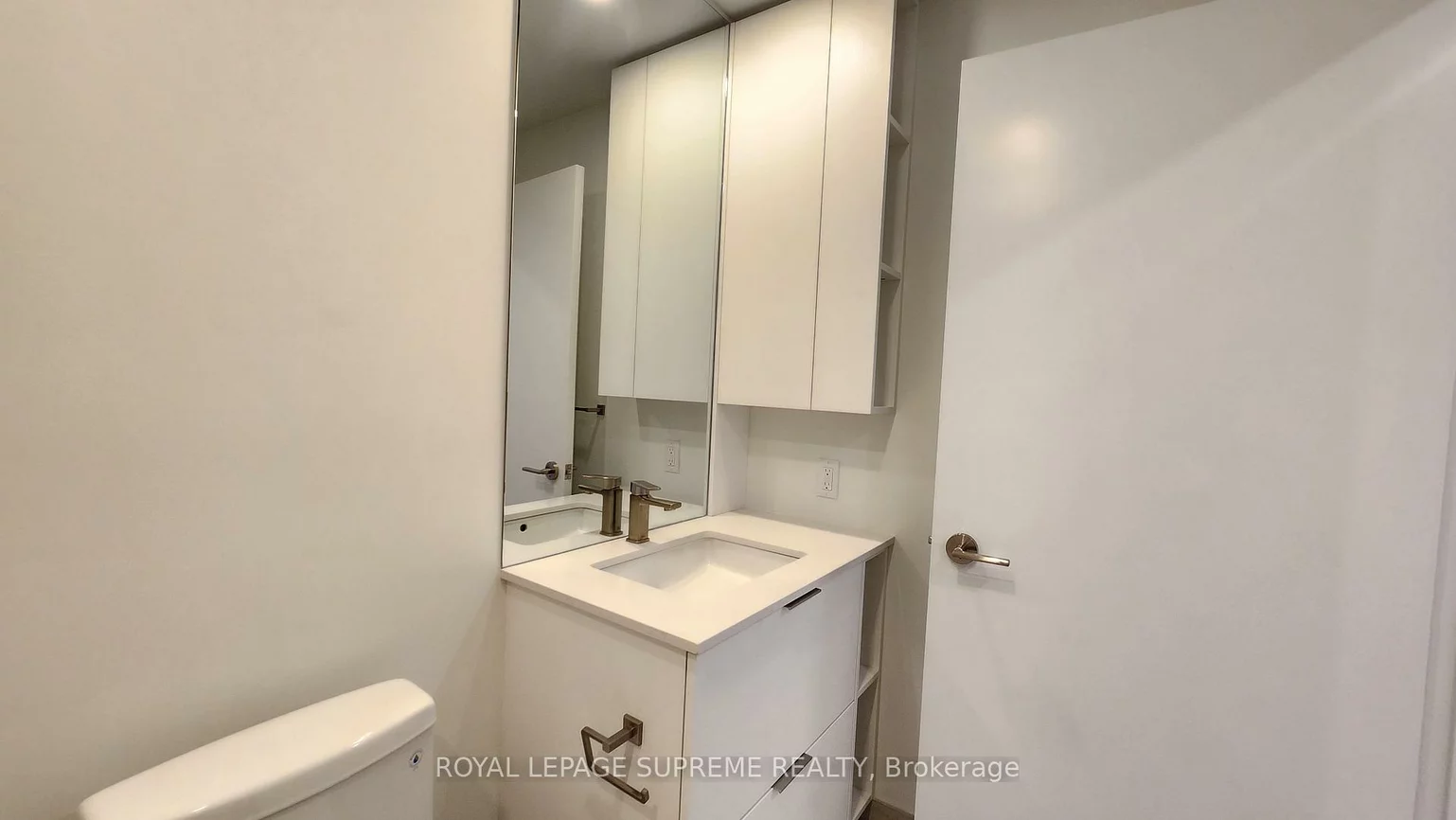 1, Fairview, Mississauga Valleys, Mississauga