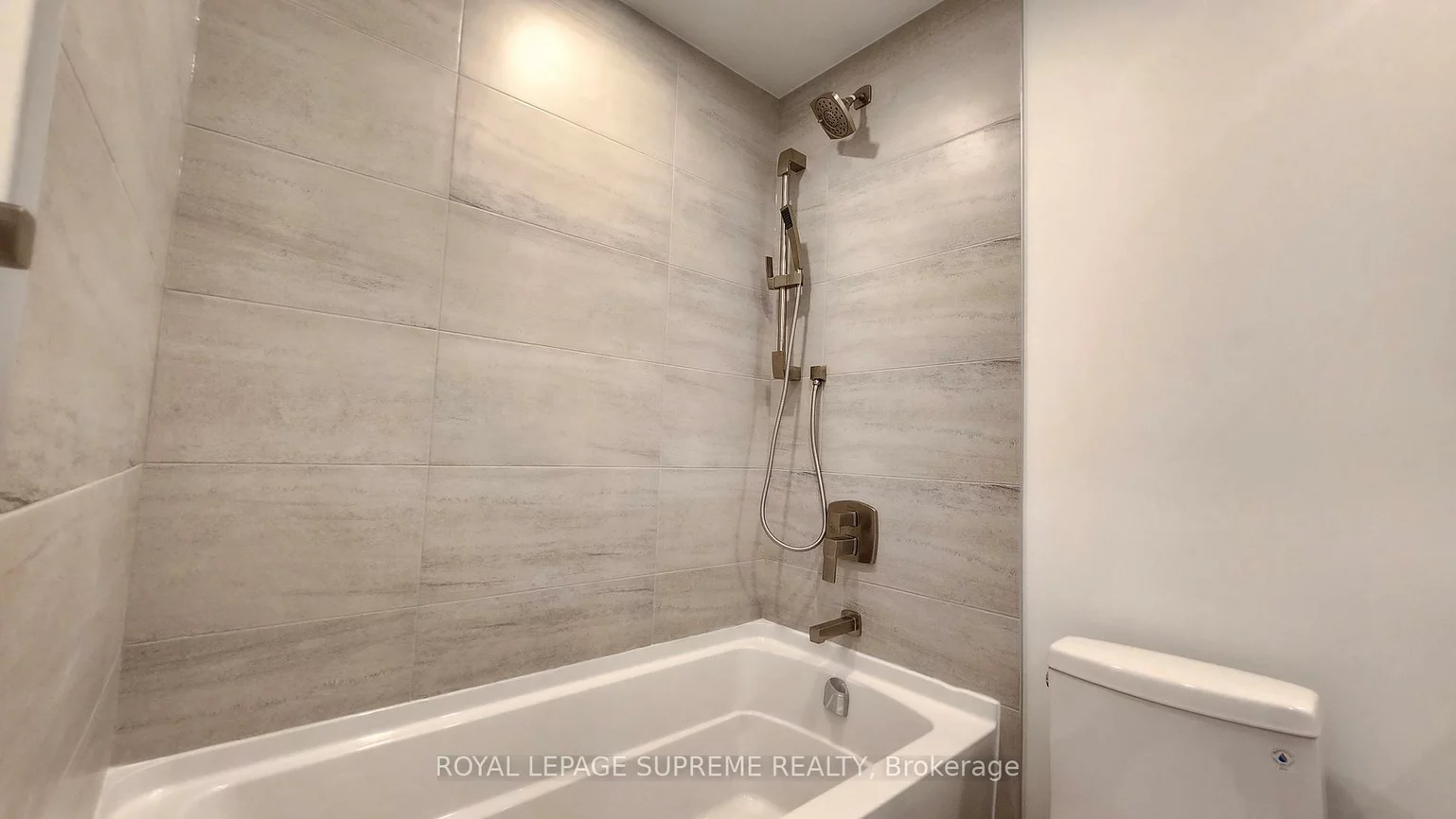 1, Fairview, Mississauga Valleys, Mississauga