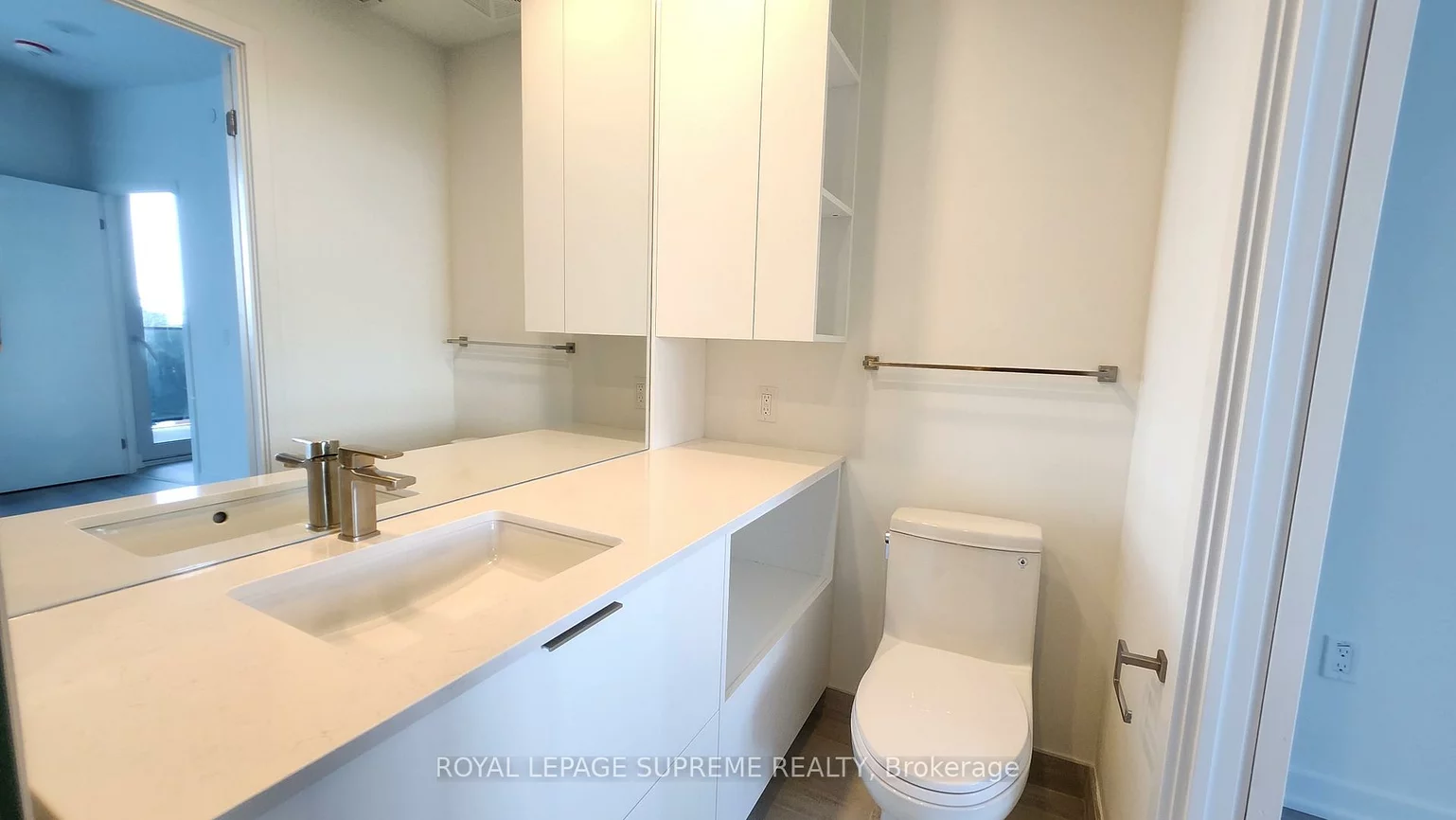 1, Fairview, Mississauga Valleys, Mississauga