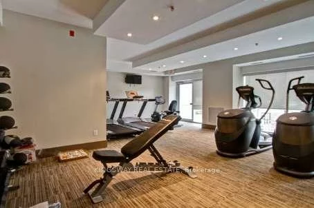 570, Lolita, Mississauga Valleys, Mississauga