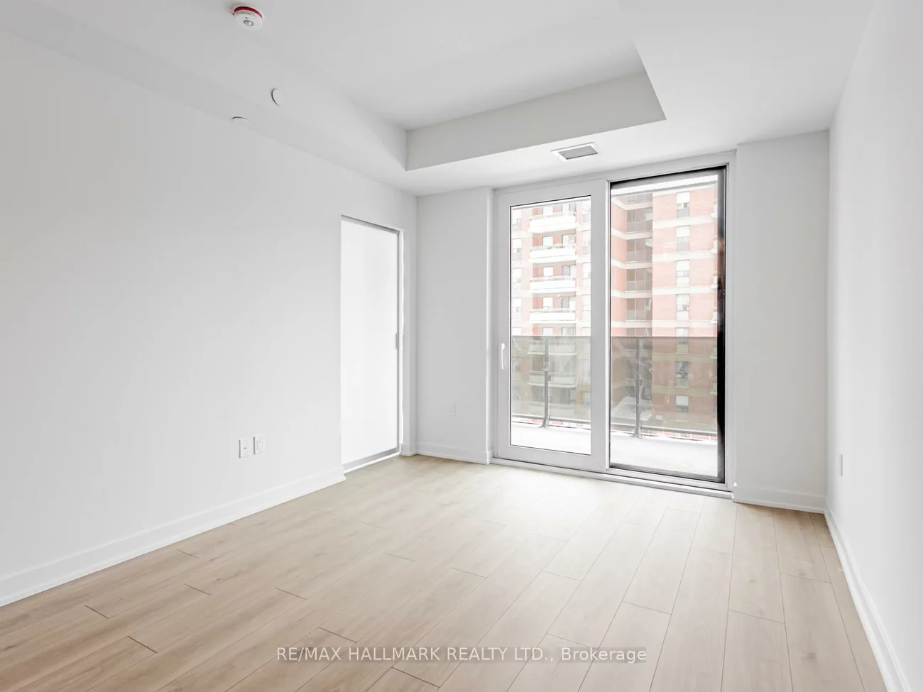 1, Fairview, Mississauga Valleys, Mississauga