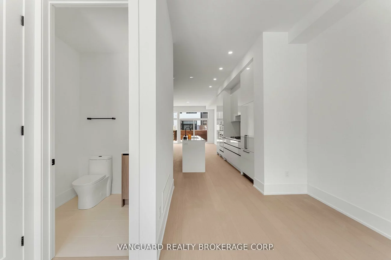 15, Lou Parsons, Port Credit, Mississauga