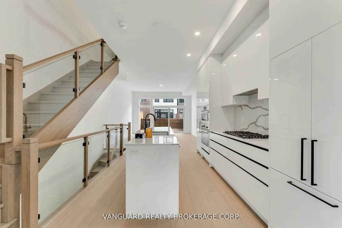 15, Lou Parsons, Port Credit, Mississauga