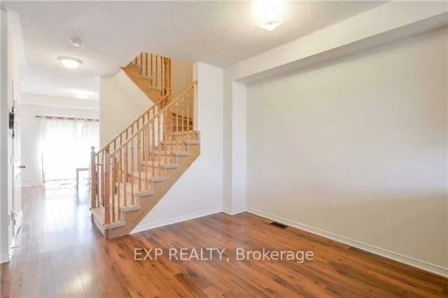 6625, Falconer, Streetsville, Mississauga