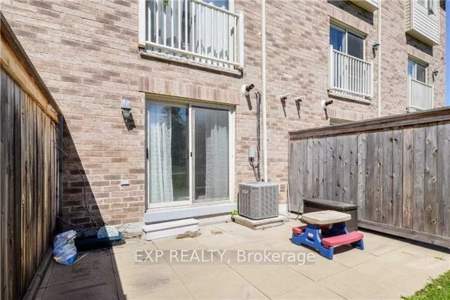 6625, Falconer, Streetsville, Mississauga