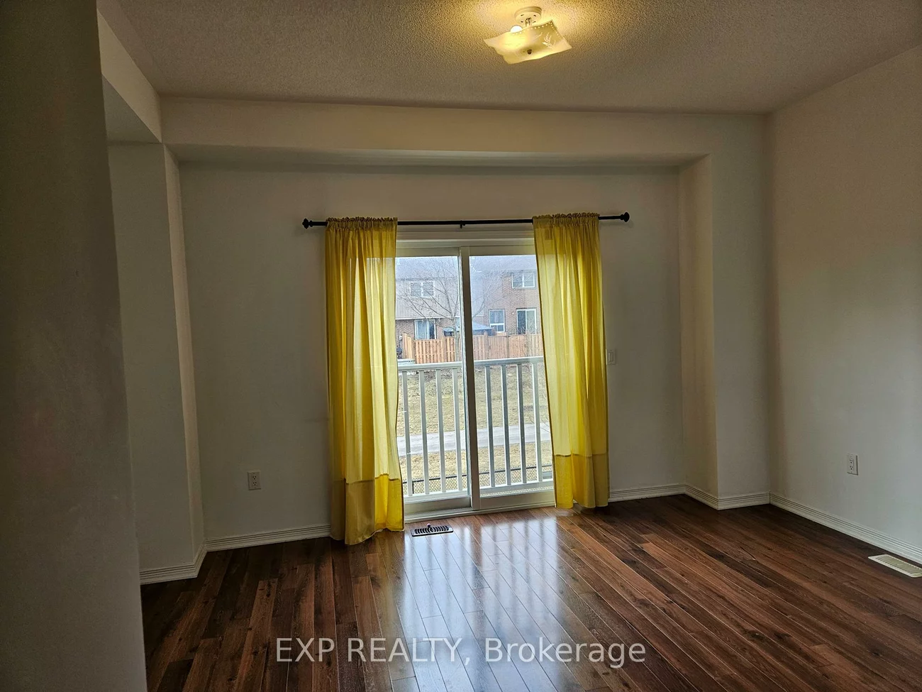 6625, Falconer, Streetsville, Mississauga