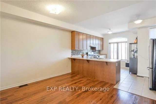 6625, Falconer, Streetsville, Mississauga