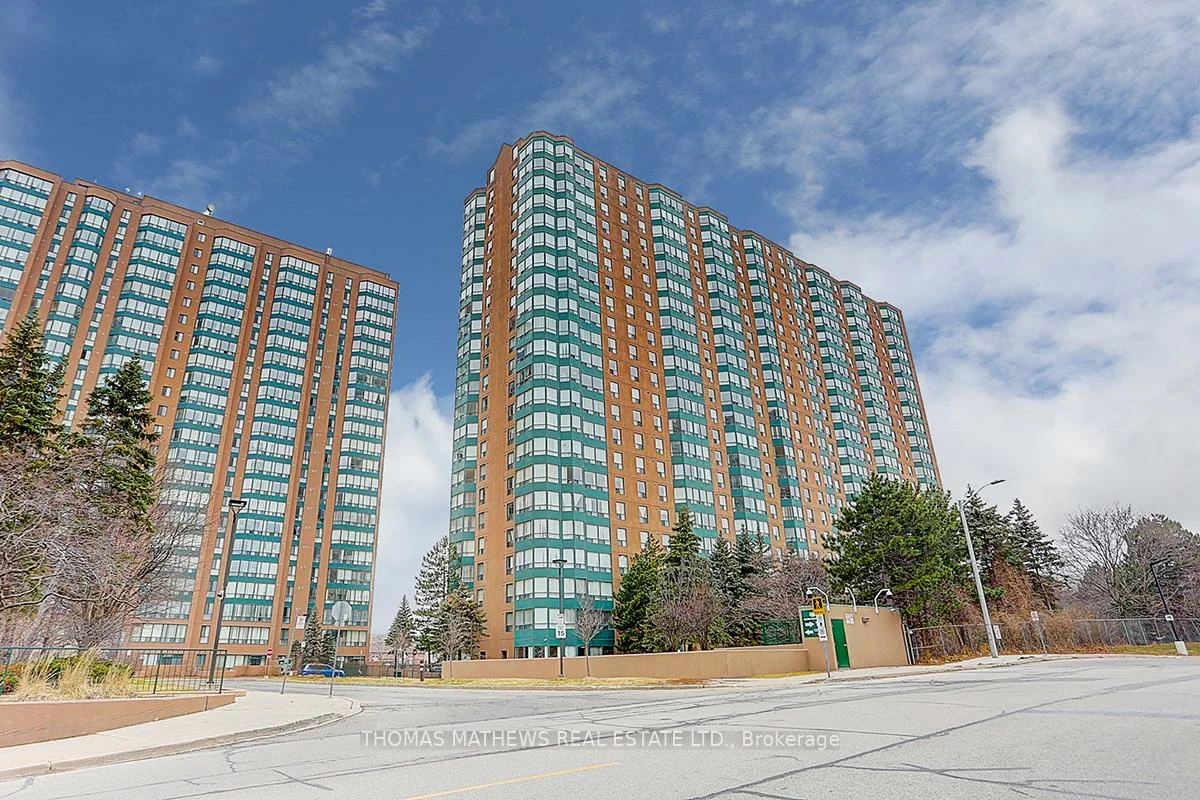 135, Hillcrest, Cooksville, Mississauga